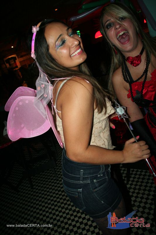 Balada: Fotos de sexta no Poiz em guas Claras - DF