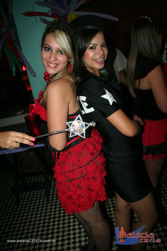 Balada: Fotos de sexta no Poiz em guas Claras - DF