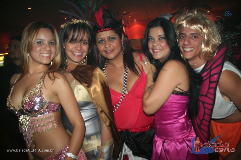 Balada: Fotos de sexta no Poiz em guas Claras - DF