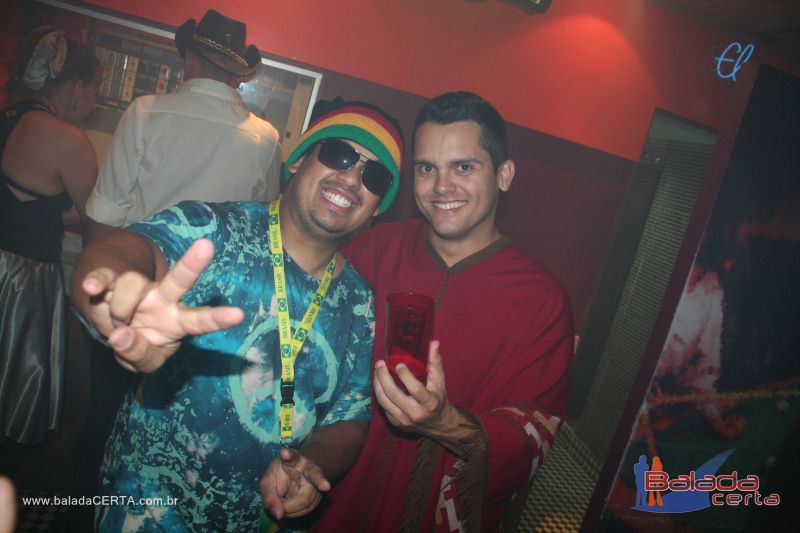 Balada: Fotos de sexta no Poiz em guas Claras - DF