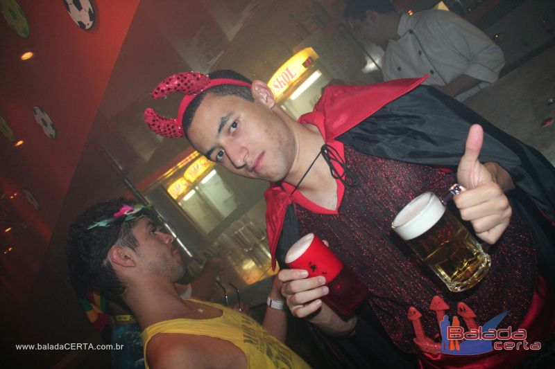 Balada: Fotos de sexta no Poiz em guas Claras - DF