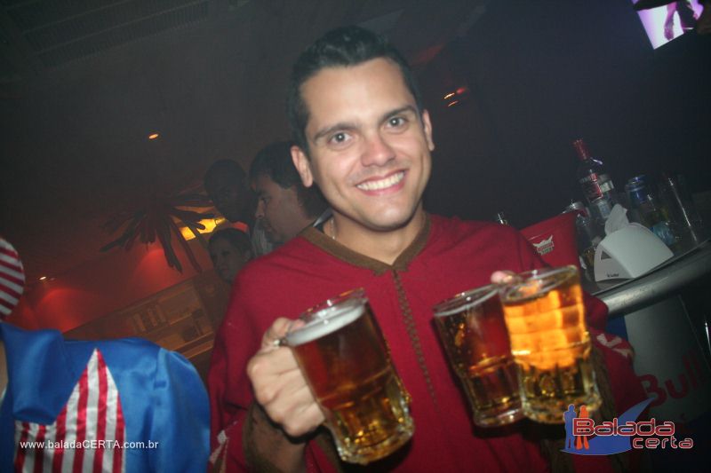 Balada: Fotos de sexta no Poiz em guas Claras - DF