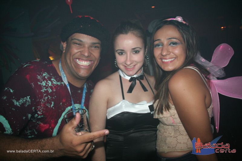 Balada: Fotos de sexta no Poiz em guas Claras - DF