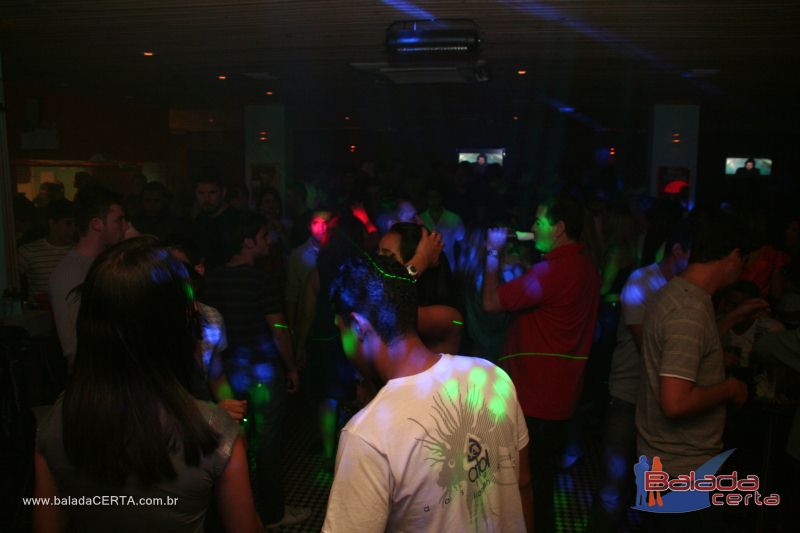 Balada: Fotos de sbado no Poiz em guas Claras - DF