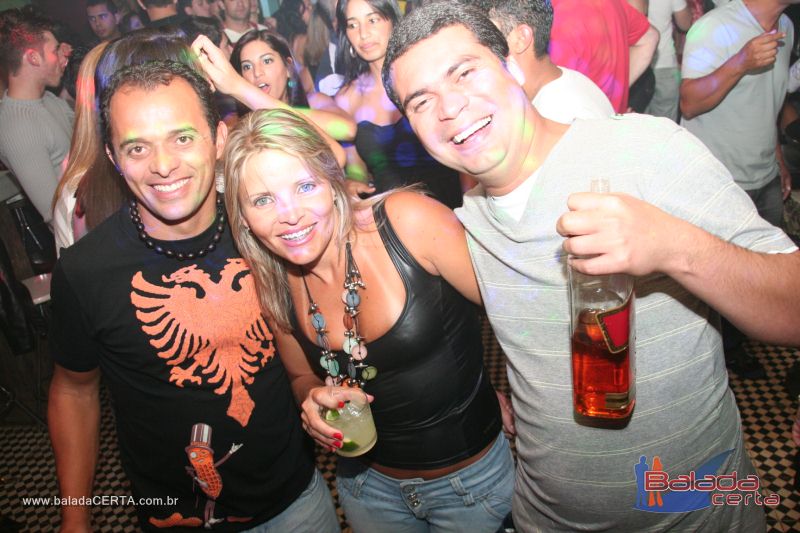 Balada: Fotos de sbado no Poiz em guas Claras - DF