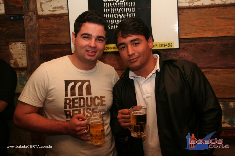 Balada: Fotos de sbado no Poiz em guas Claras - DF