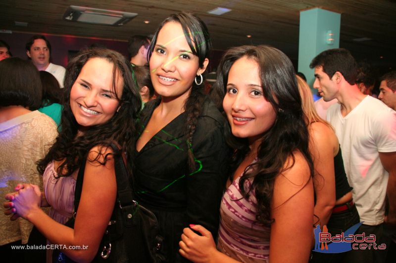 Balada: Fotos de sbado no Poiz em guas Claras - DF