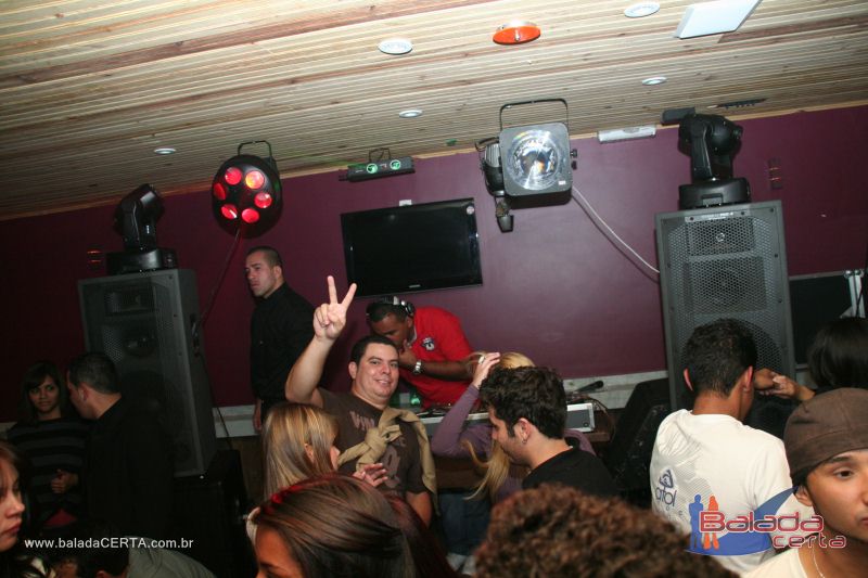 Balada: Fotos de sbado no Poiz em guas Claras - DF