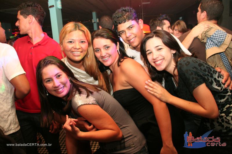 Balada: Fotos de sbado no Poiz em guas Claras - DF