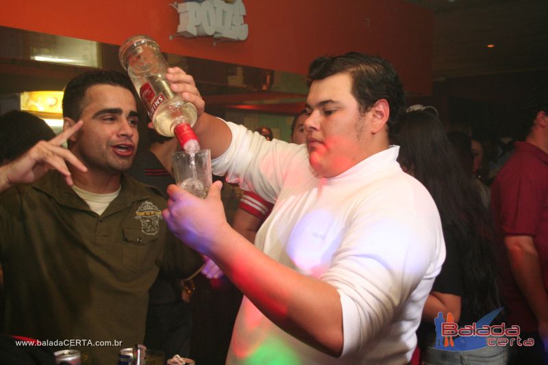 Balada: Fotos de sbado no Poiz em guas Claras - DF