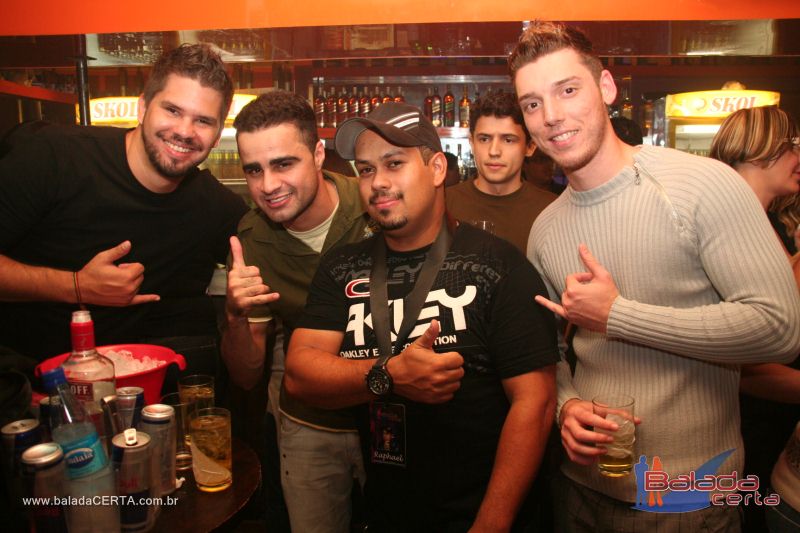 Balada: Fotos de sbado no Poiz em guas Claras - DF