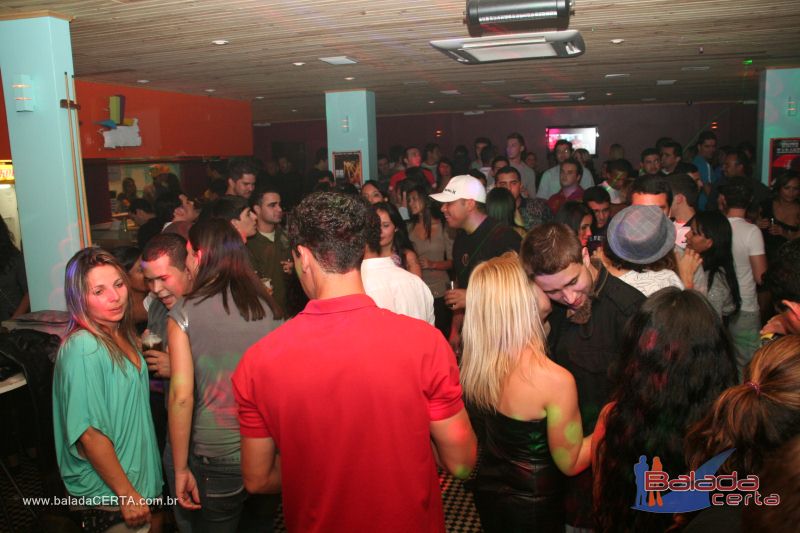 Balada: Fotos de sbado no Poiz em guas Claras - DF