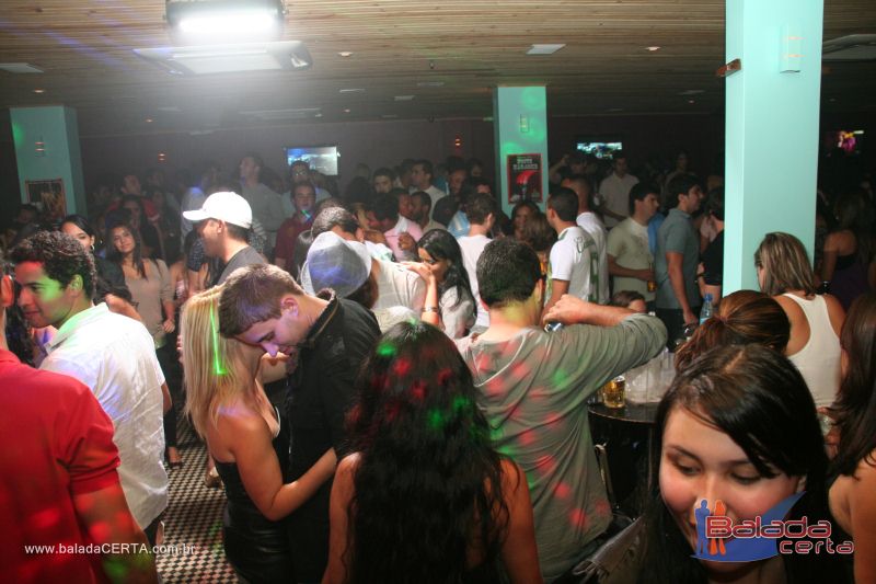 Balada: Fotos de sbado no Poiz em guas Claras - DF