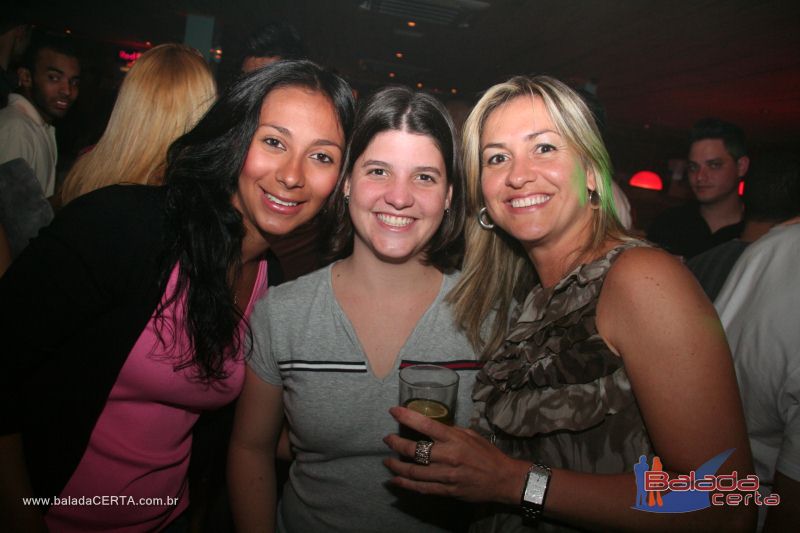 Balada: Fotos de sbado no Poiz em guas Claras - DF