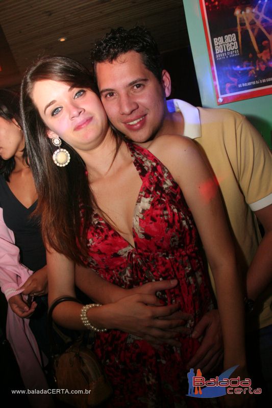 Balada: Fotos de sbado no Poiz em guas Claras - DF