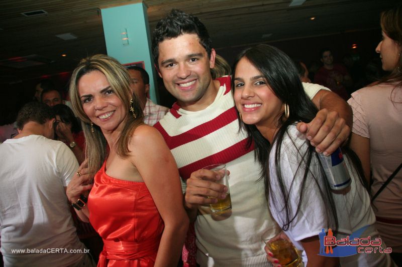 Balada: Fotos de s�bado no Poiz� em �guas Claras - DF