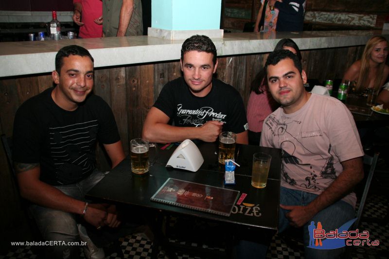 Balada: Fotos de quarta no Poiz em guas Claras - DF