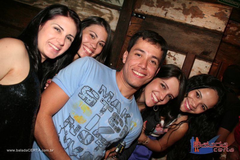 Balada: Fotos de quinta no Poiz em guas Claras - DF
