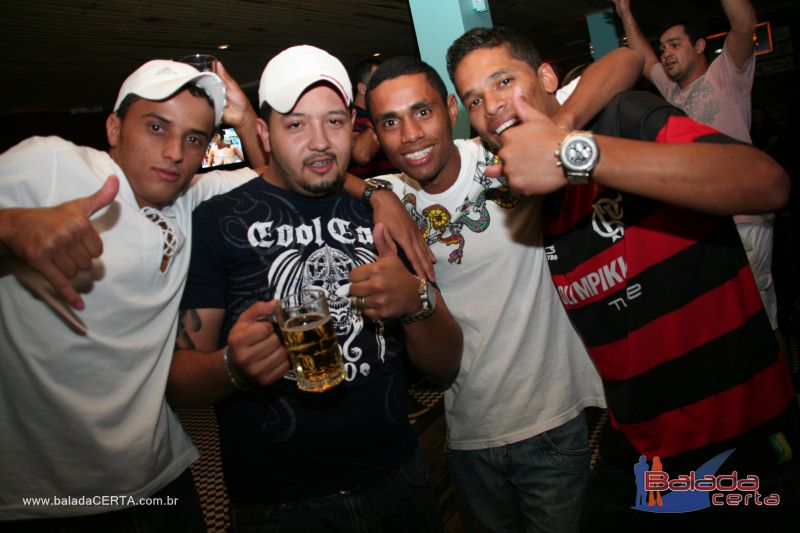 Balada: Fotos de domingo no Poiz em guas Claras - DF