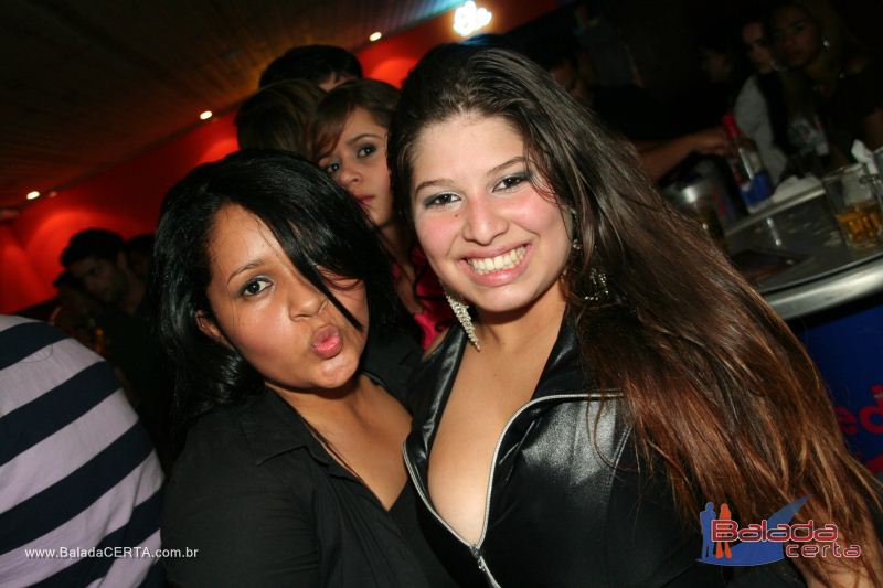 Balada: Fotos de sbado no Poiz em guas Claras - DF