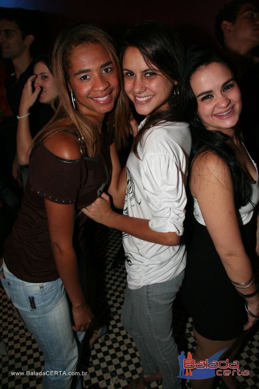Balada: Fotos de s�bado no Poiz� em �guas Claras - DF