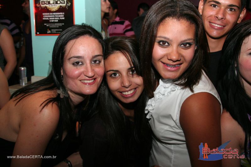 Balada: Fotos de s�bado no Poiz� em �guas Claras - DF
