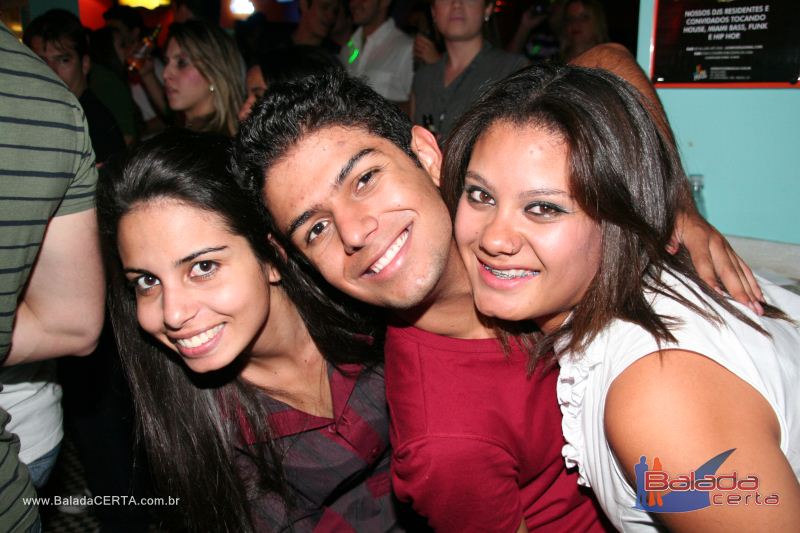Balada: Fotos de s�bado no Poiz� em �guas Claras - DF