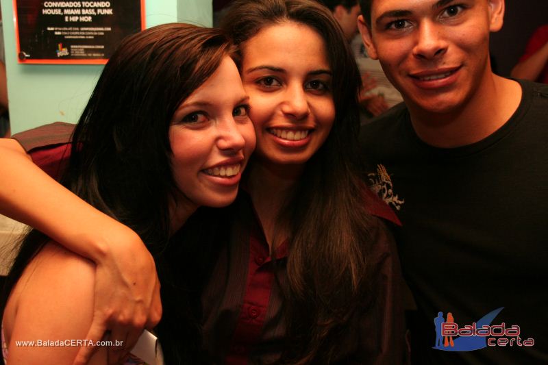 Balada: Fotos de s�bado no Poiz� em �guas Claras - DF