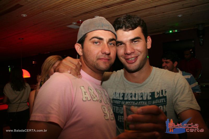 Balada: Fotos de sbado no Poiz em guas Claras - DF