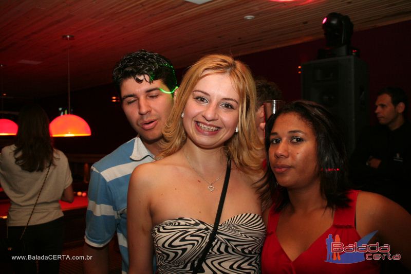 Balada: Fotos de sbado no Poiz em guas Claras - DF