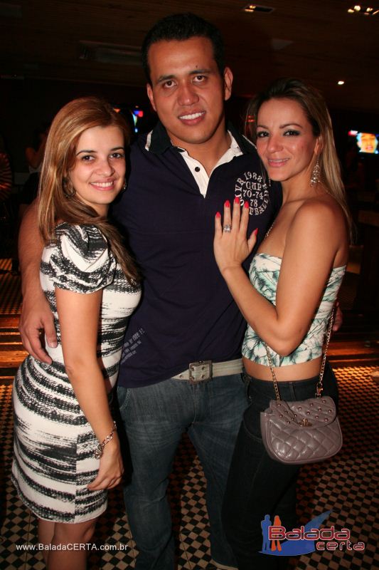 Balada: Fotos de sbado no Poiz em guas Claras - DF