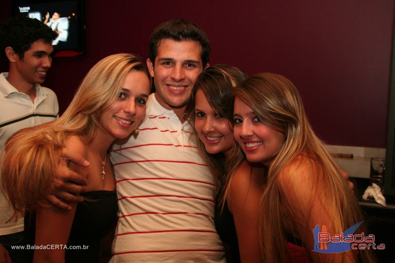 Balada: Fotos de sbado no Poiz em guas Claras - DF