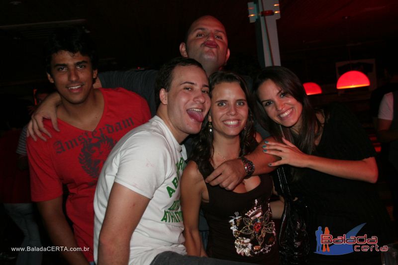 Balada: Fotos de sbado no Poiz em guas Claras - DF