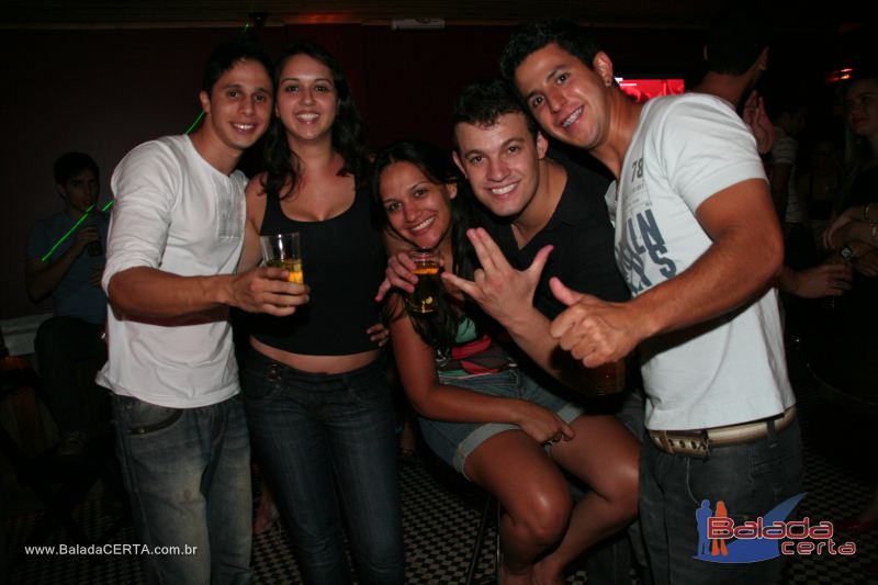 Balada: Fotos de sbado no Poiz em guas Claras - DF