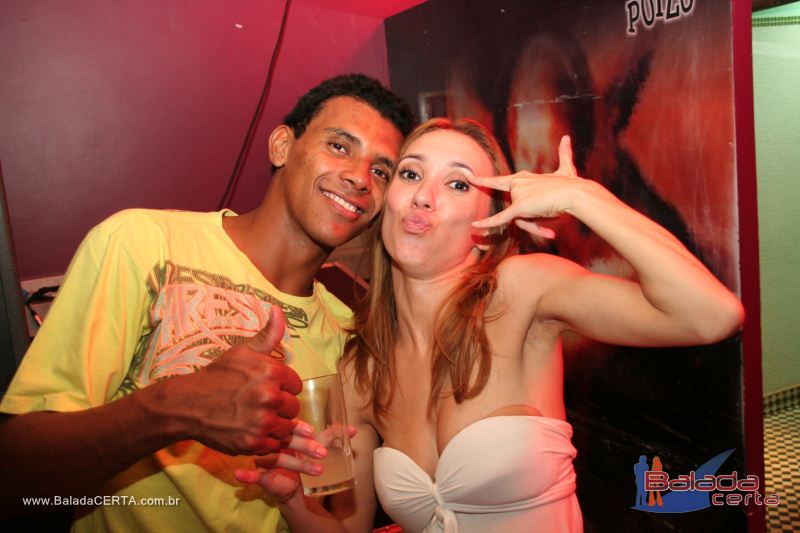 Balada: Fotos de sexta no Poiz em guas Claras - DF