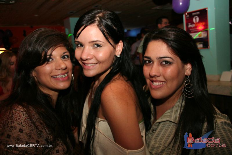 Balada: Fotos de sexta no Poiz em guas Claras - DF