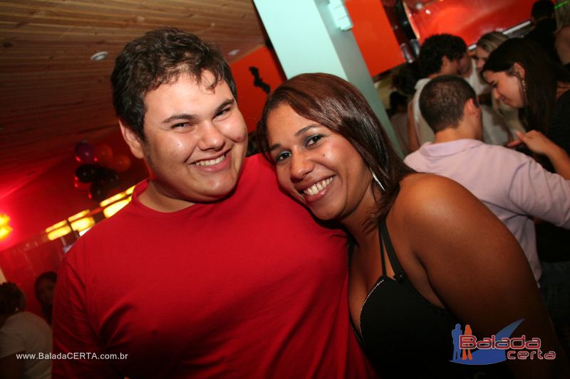 Balada: Fotos de sexta no Poiz em guas Claras - DF