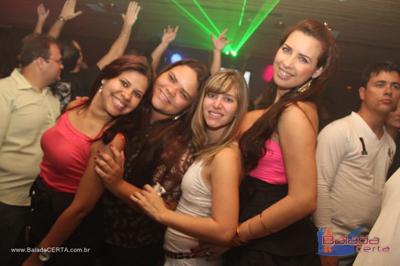 Balada: Fotos de sbado no Poiz em guas Claras - DF