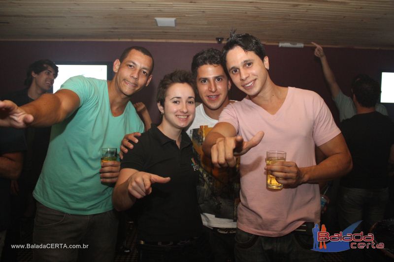 Balada: Fotos de sbado no Poiz em guas Claras - DF