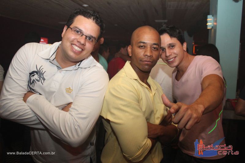 Balada: Fotos de sbado no Poiz em guas Claras - DF