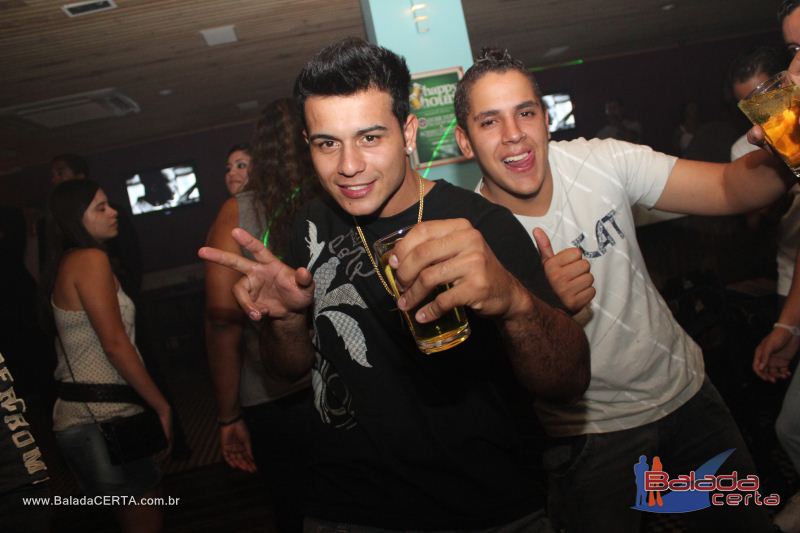 Balada: Fotos de sbado no Poiz em guas Claras - DF