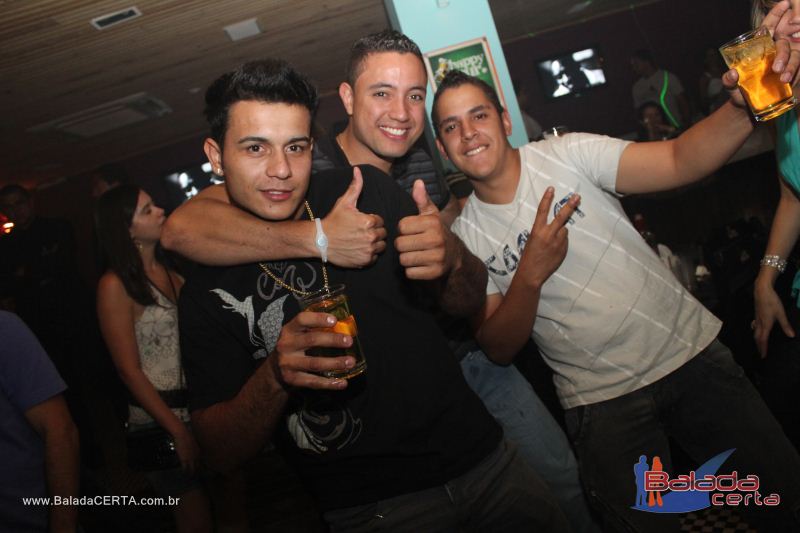 Balada: Fotos de sbado no Poiz em guas Claras - DF