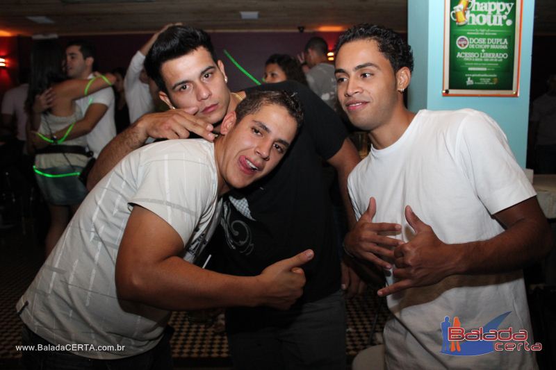 Balada: Fotos de sbado no Poiz em guas Claras - DF