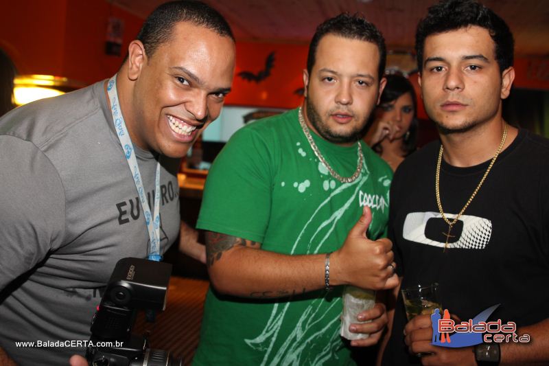 Balada: Fotos de Sexta no PoiZ - guas Claras - DF