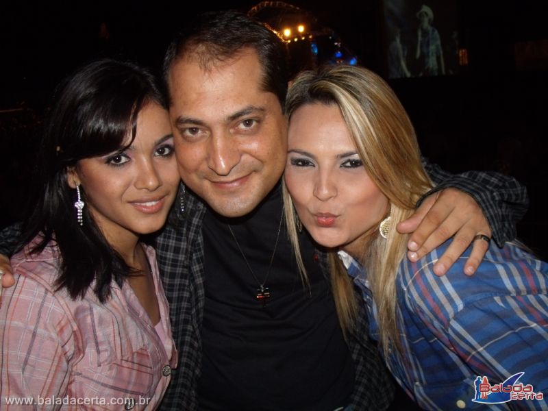 Balada: Fotos do Show Cowboy Forever 2011,no Camaru em Uberlandia/MG