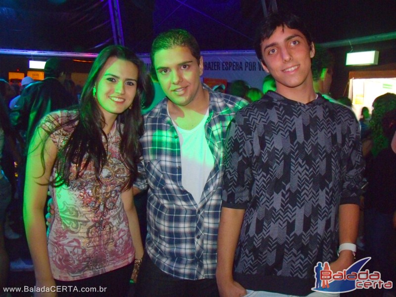 Balada: Tringulo Music 2011