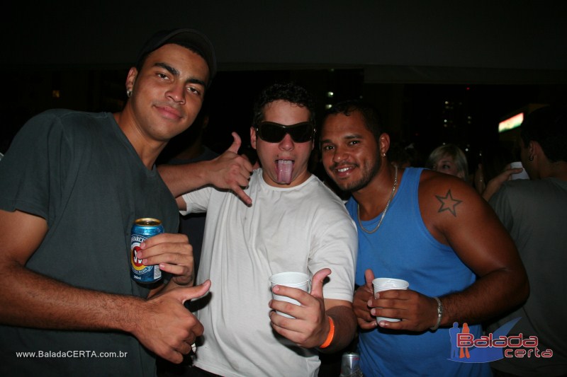 Balada: Fotos de domingo no Nana Bar em �guas Claras - DF