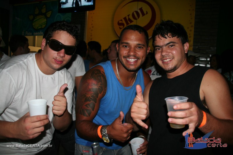 Balada: Fotos de domingo no Nana Bar em �guas Claras - DF