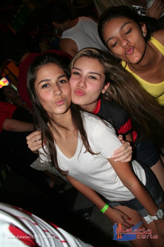 Balada: Fotos de domingo no Nana Bar em �guas Claras - DF
