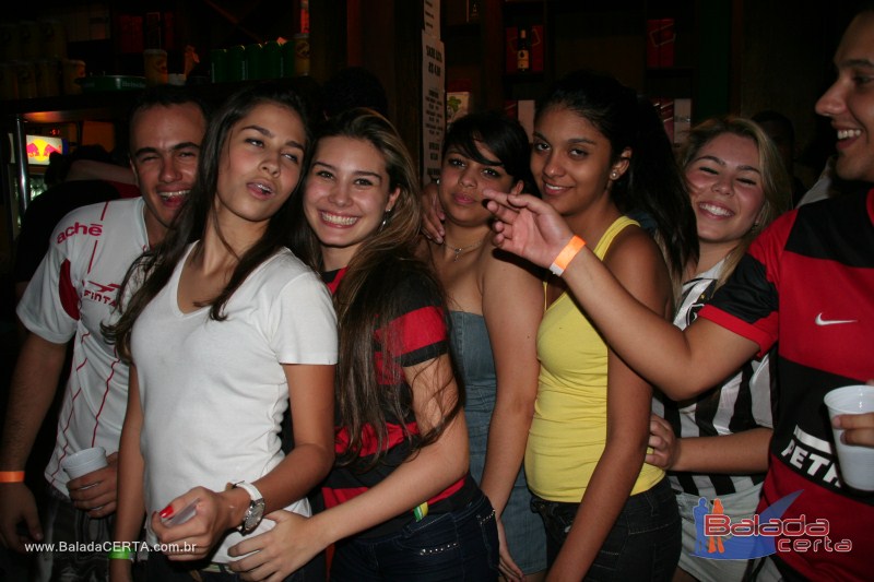 Balada: Fotos de domingo no Nana Bar em �guas Claras - DF
